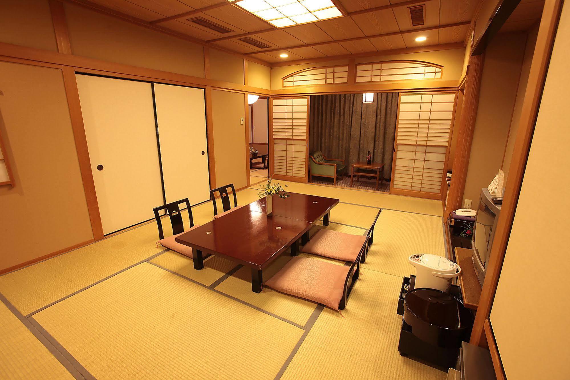 Ryokan Ayu No Sato Hitoyoşi Dış mekan fotoğraf